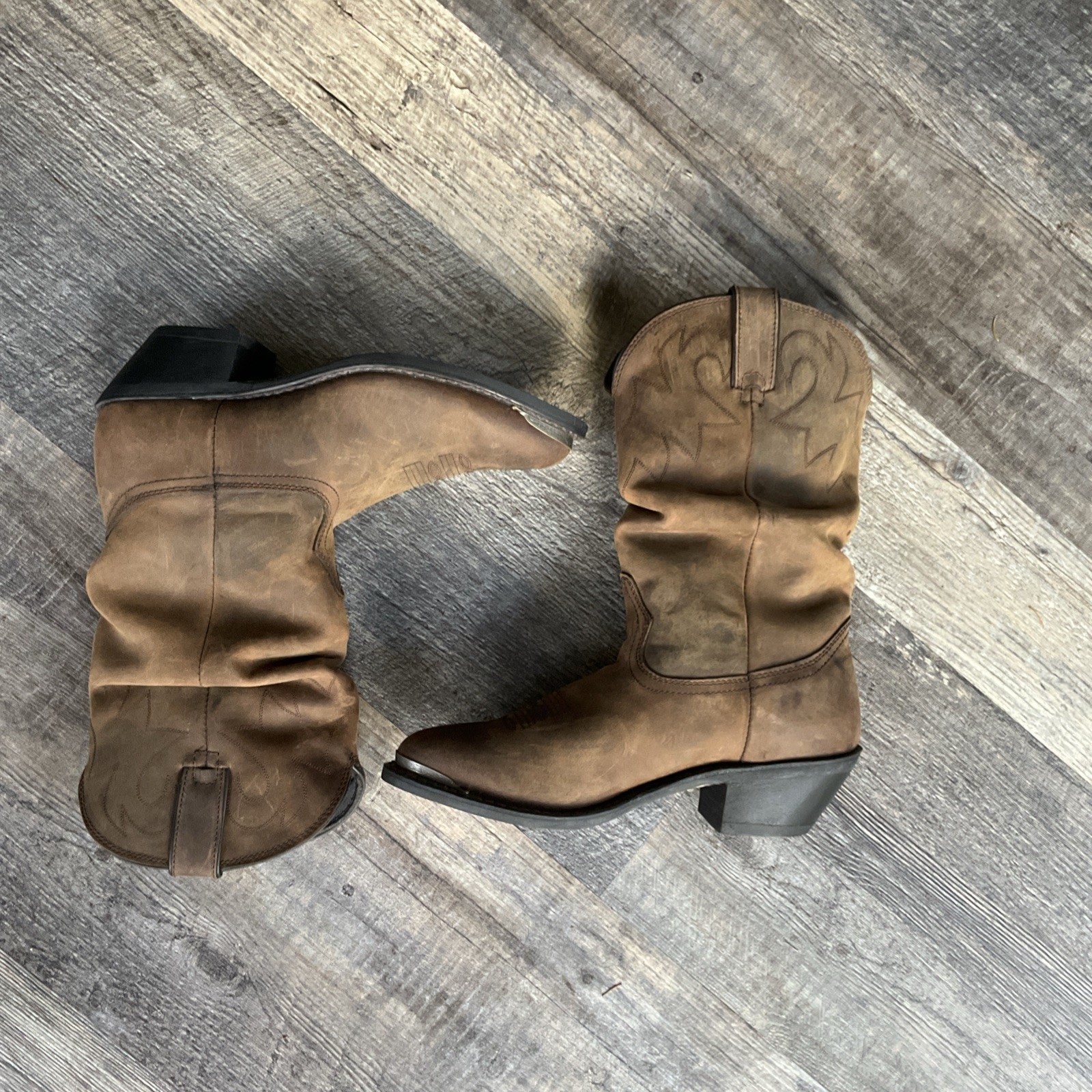 Durango RD542 Women’s size 8.5 M 11″ Slouch Western Boot Distressed Tan Cowgirl