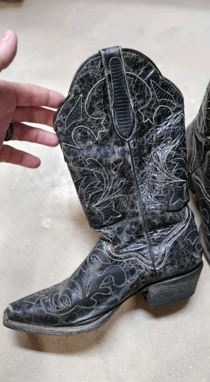 Women’s J.B. Dillon western Boots Size 8 1/2 B Goat Leather JBW2200 distressed