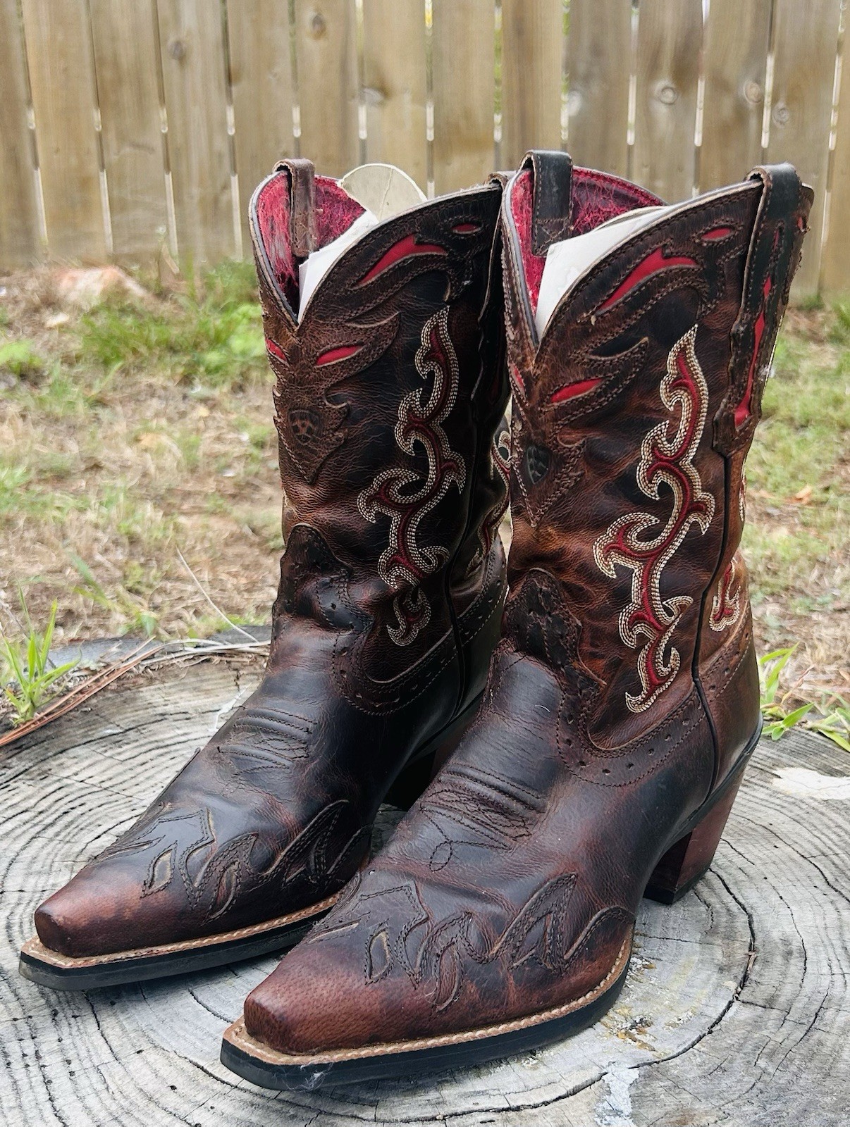 Women’s Leather Boots size 8 B Filigree Fire Toe Inlay all Leather