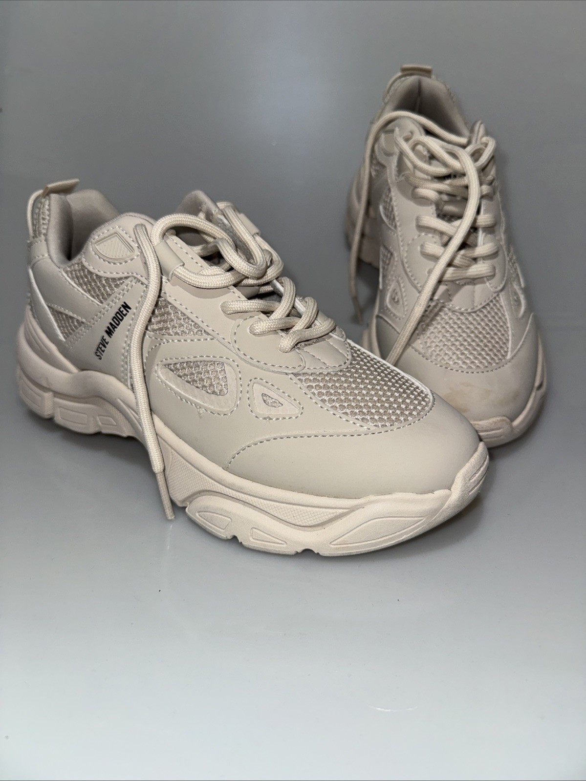 steve maddens Size 6.5 New W/out Tags