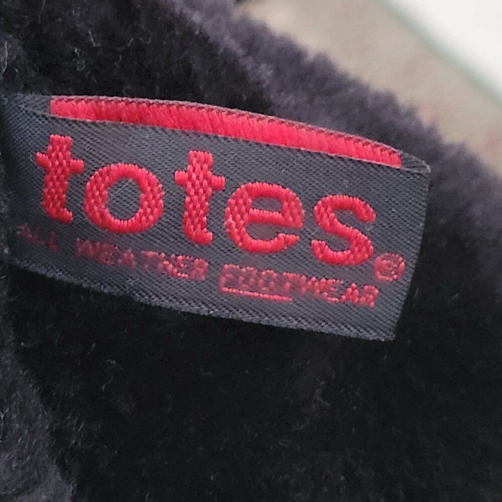 Totes Kimberly All Weather Faux Fur Lined Lace Up Black Booties Sz 9