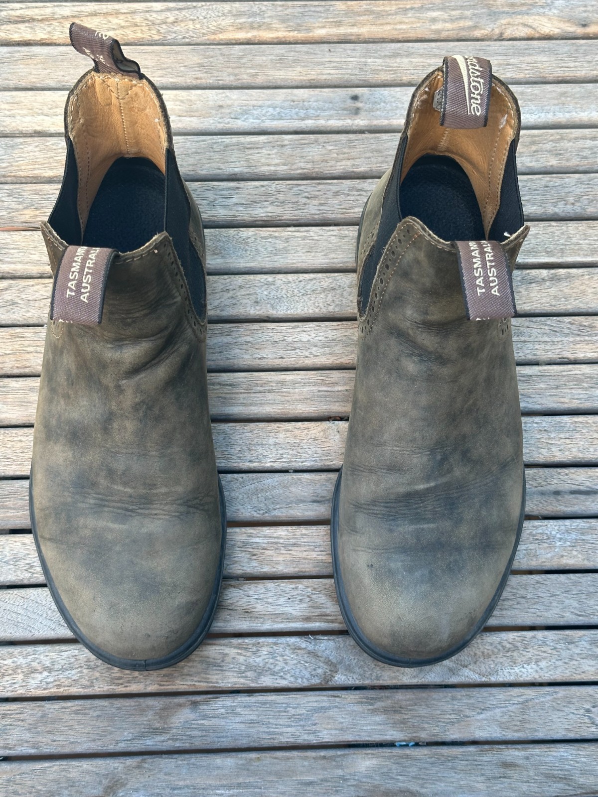 Blundstone Chelsea Boot High Top Originals Rustic Brown Size Women’s 10 (US)