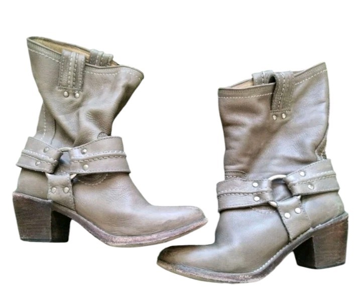Frye Carmen Harness Short Boot Distressed Western Size 7 Taupe