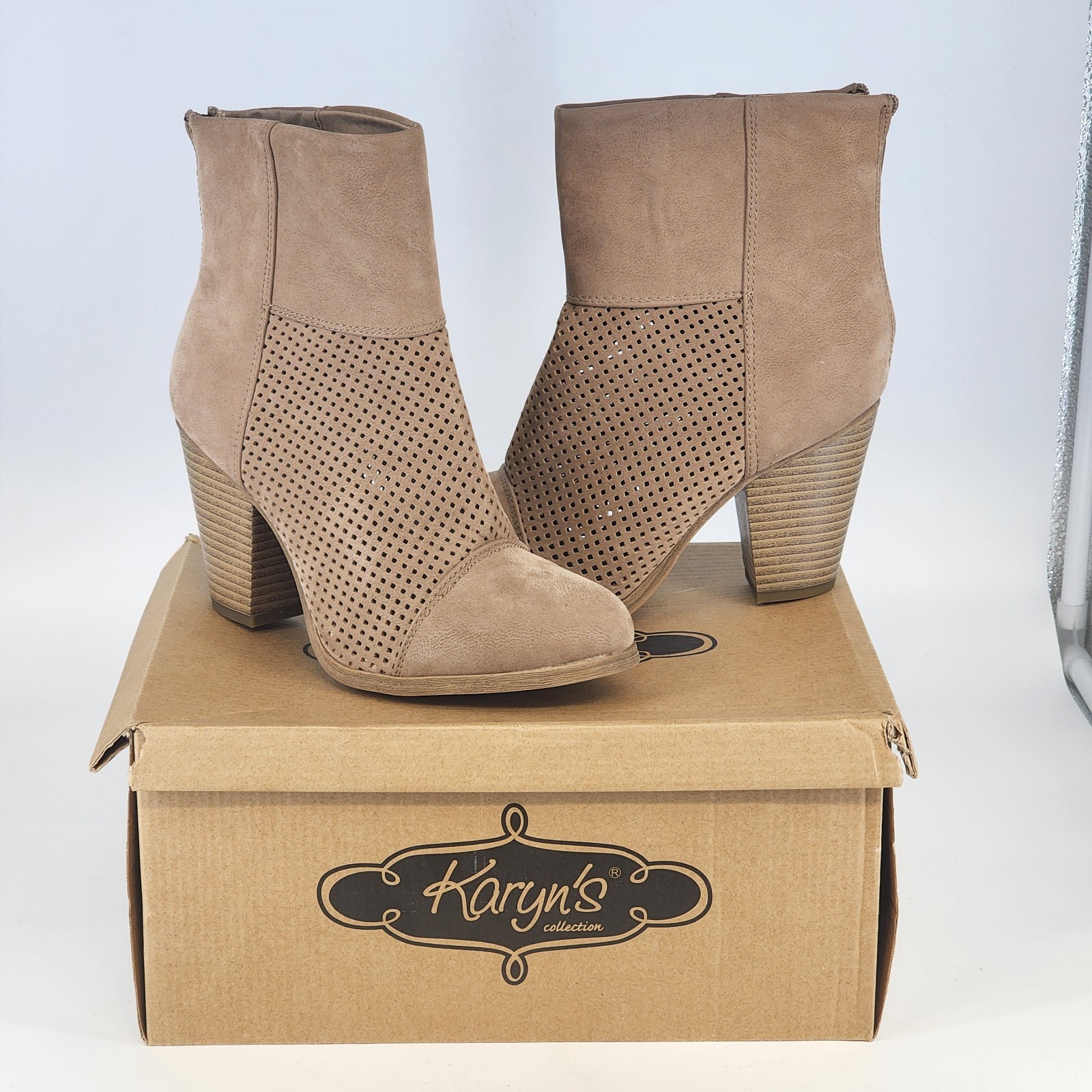 Karyn’s Collection Ankle Boots Womens 8 Brown Block Heel Zip Faux Leather Bootie