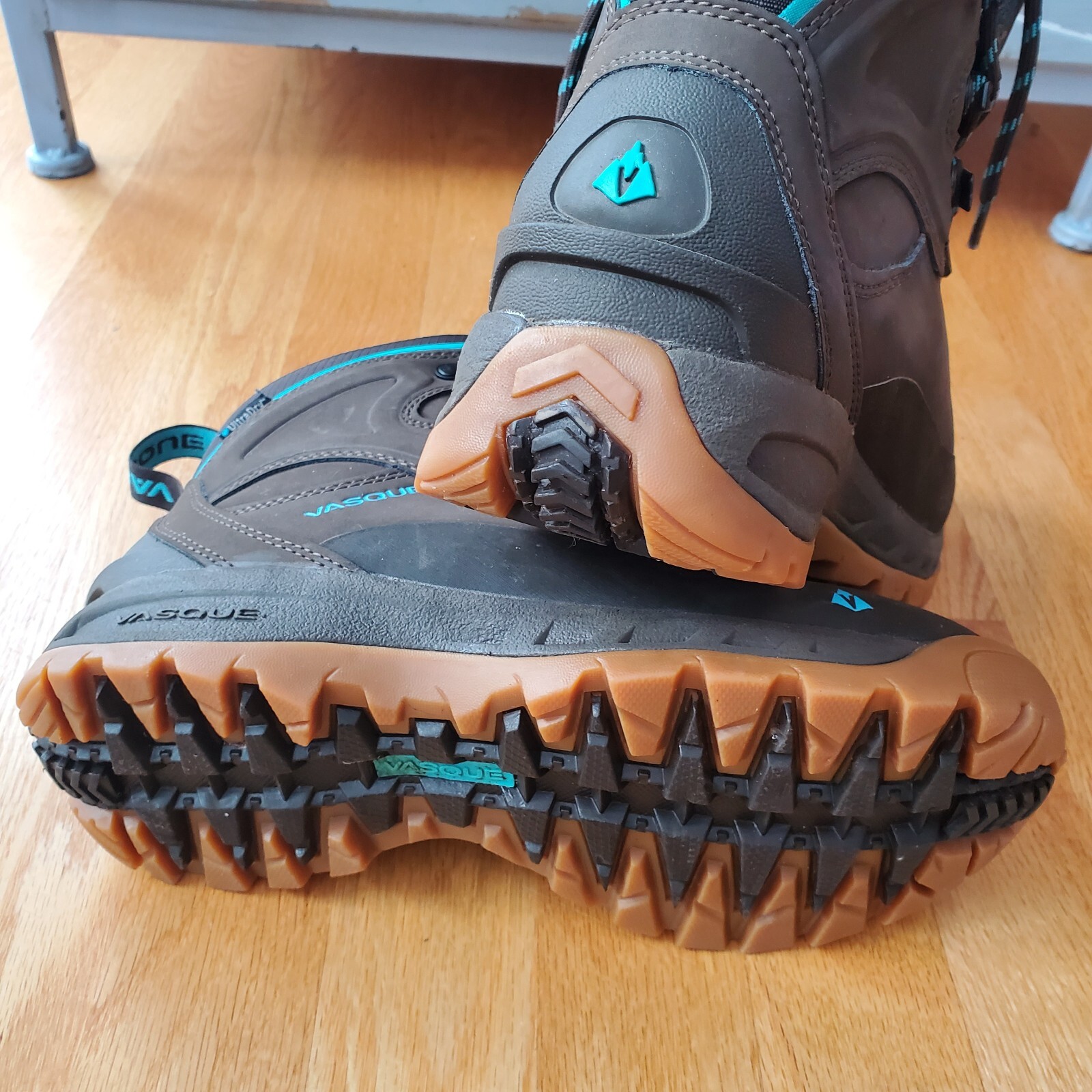 Vasque Snowblime Women 7.5M / 38 UltraDry Insulated Waterproof Hiking Boots 7839