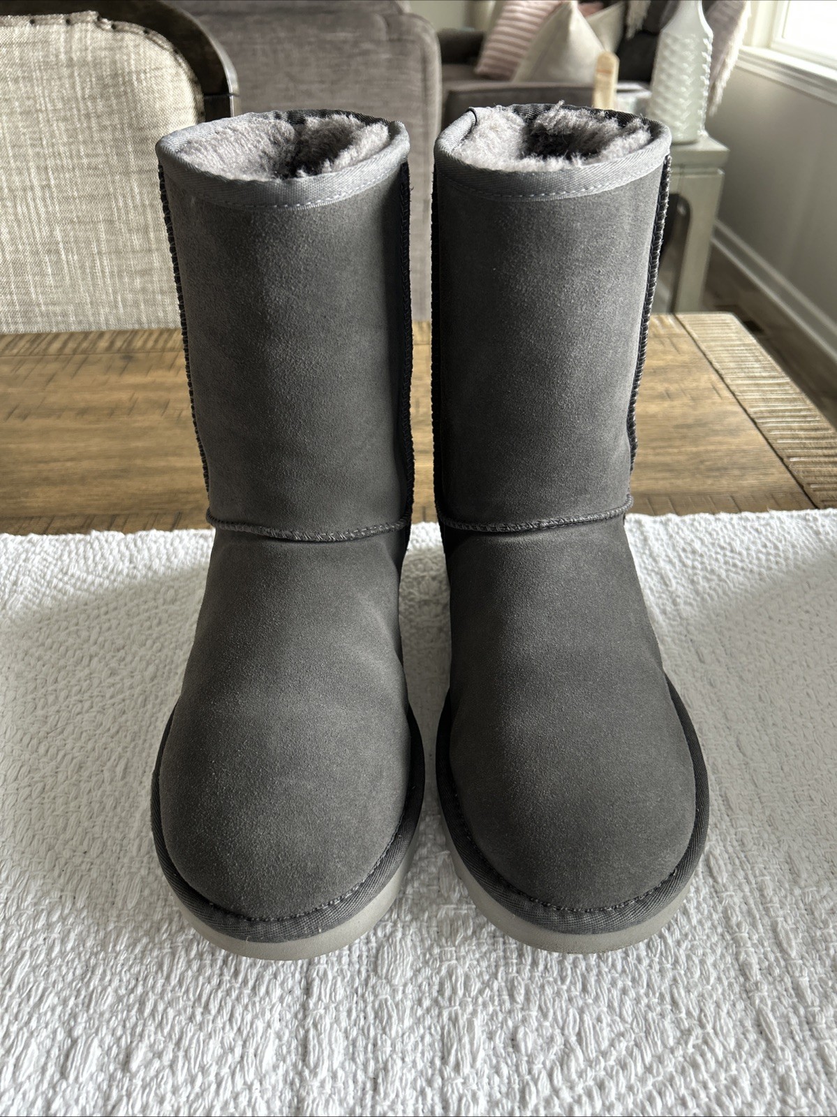 UGG Women’s Classic Short Studded Charcoal Boots Size 9 Swarovski Crystal Studs