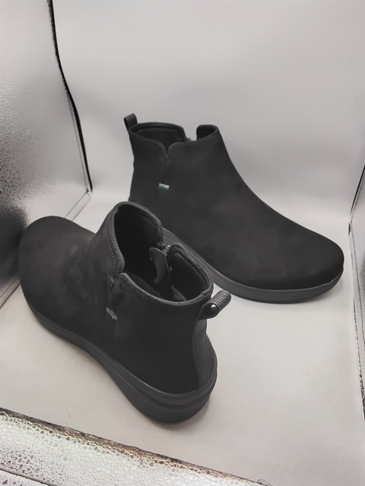 Ryka Women’s Water-repellent Wedge Ankle Boots Lovely 10W Black UP