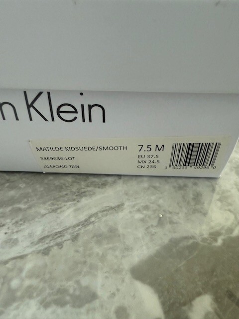 New in Box Calvin Klein Matilde Kidsuede/ Smooth Booties Almond Tan Size 7.5M