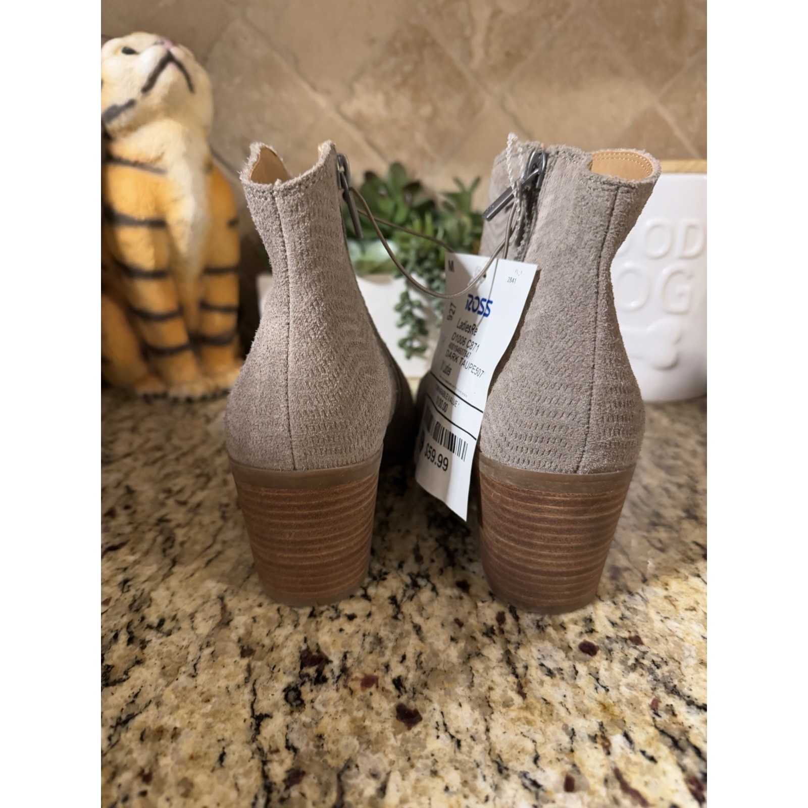 Lucky Brand Paisley Taupe Suede Booties Women’s Size 7.5 NWT