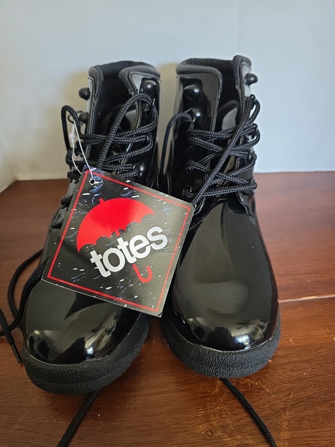 Totes Boots NW Tags See Description