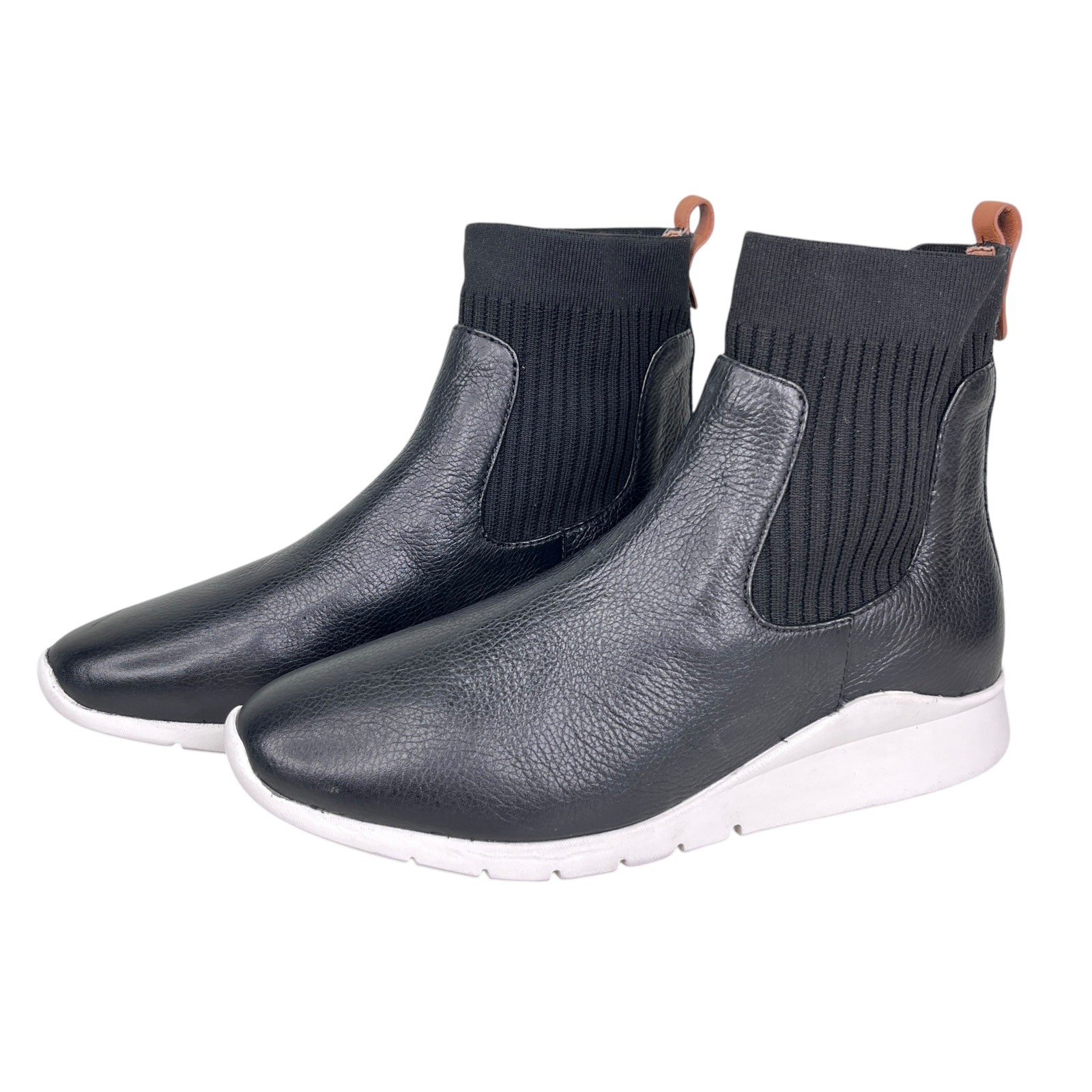 Gentle Souls by Kenneth Cole Remi Lite Stretch Booties 8 Black New