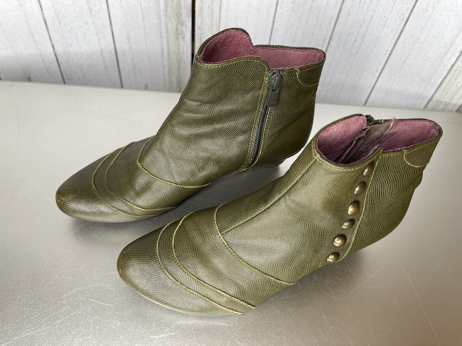 Eric Michael Web Shoemakers Booties Boots Studded Women US 5.5-6 EU 36 Spain