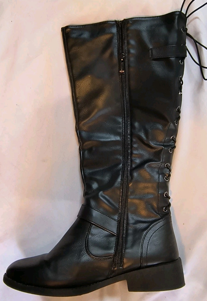 WANTED Women’s LadyLuck Lace Back Low Heel Knee Boots Black Sz 8 Gothic Grunge