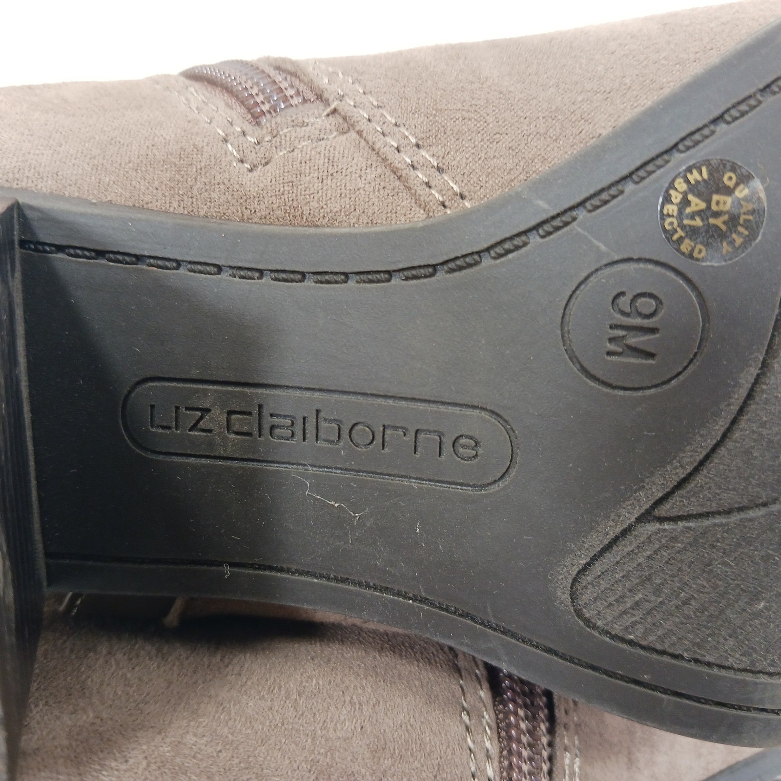 Liz Claiborne Taupe Faux Suede Ankle Boots Block Heel Size 9M Side Zip Booties