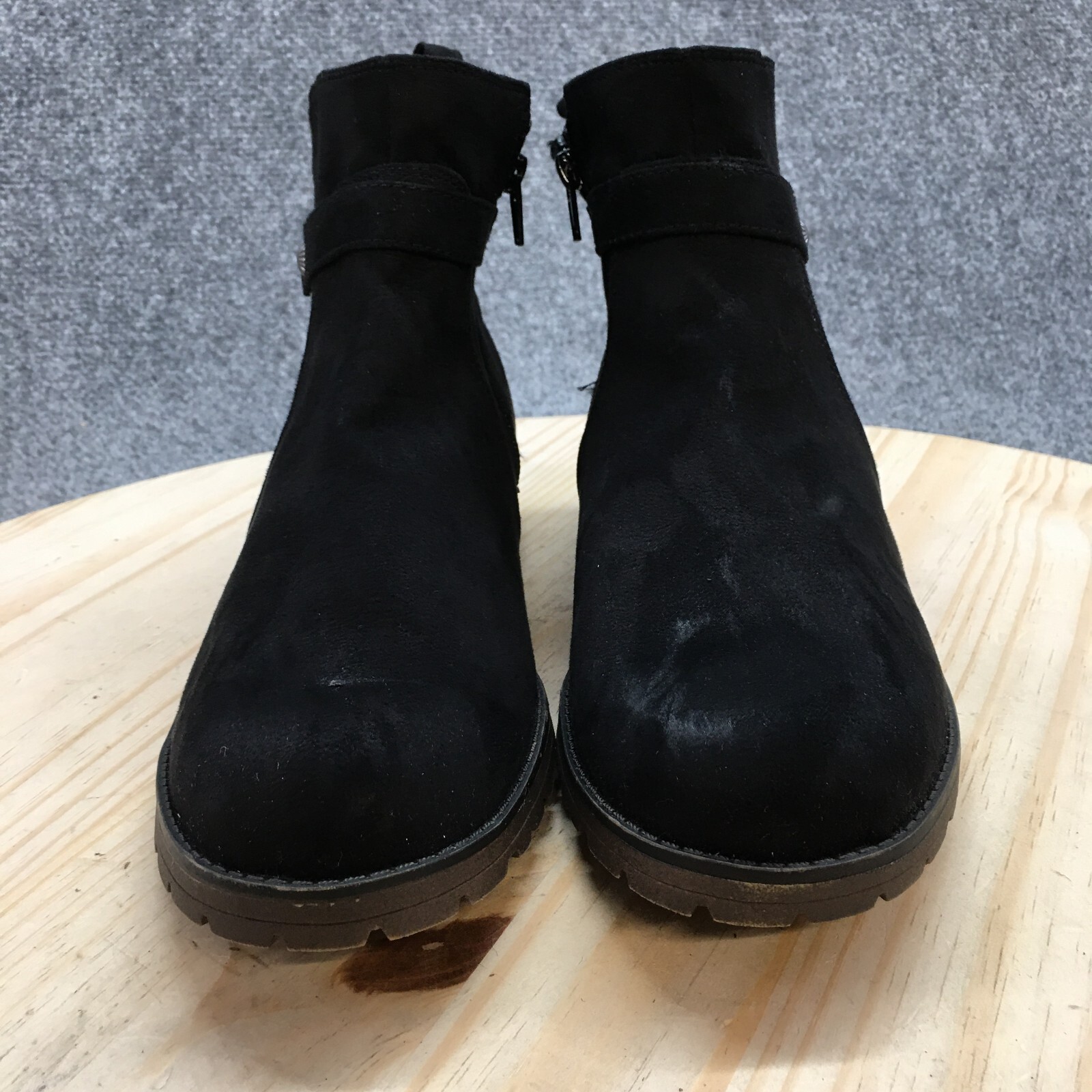 True Craft Boots Womens 11 M Clydell Ankle Booties Black Almond Toe Side Zip