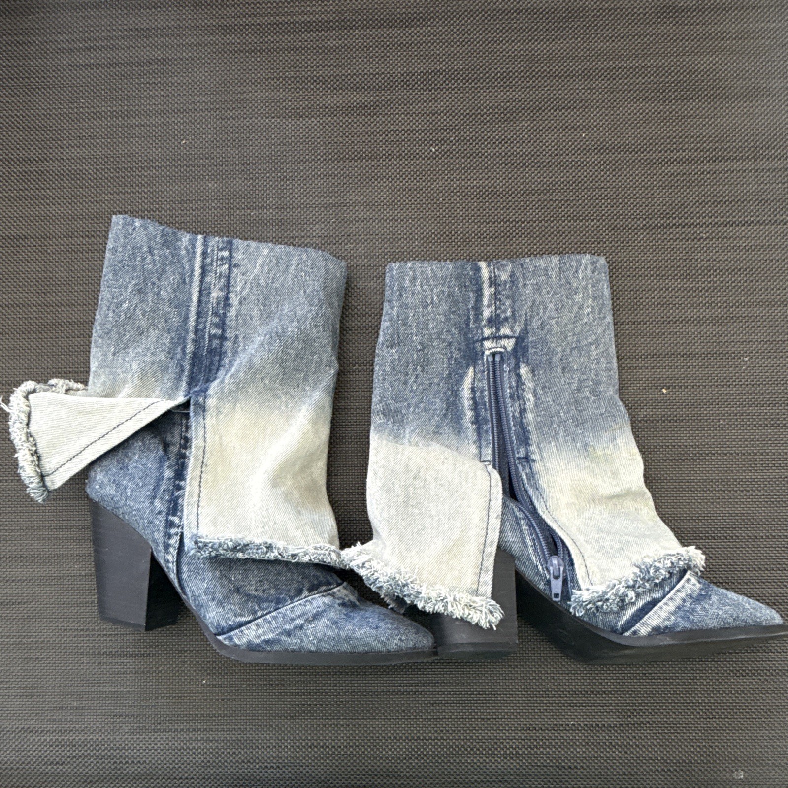 Wild Fable Womens Blue Denim Ombre Ankle Bootie Side Zip Pointed Toe 8