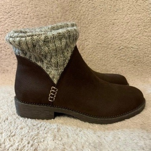 Skechers ElmAnkle Bootie Brown Boots with Cable Knit Sweater Cuff Womens Size 10