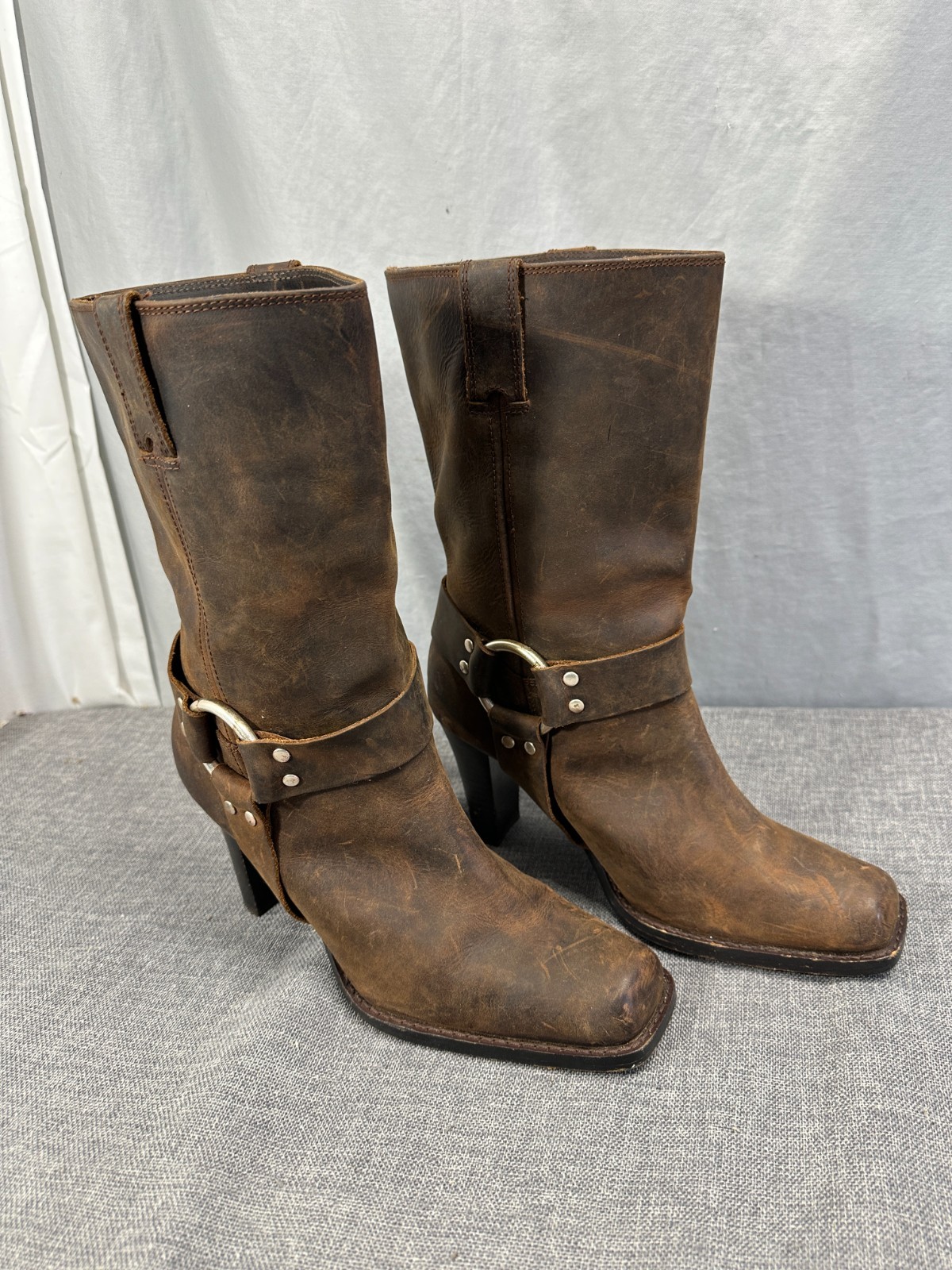 Michael Kors Harness Moto Western Boots Heels Brown Distressed Oiled Leather 9M