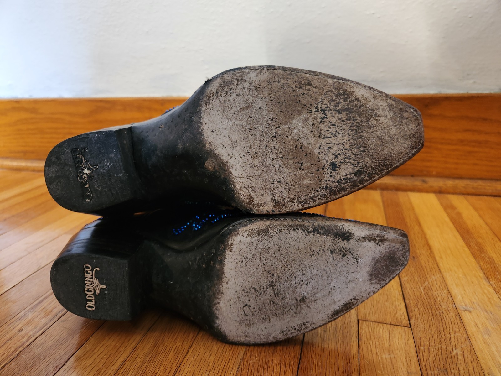 Old Gringo Viridiana Black Boots with Blue Shimmer Rhinestones Size 7.5