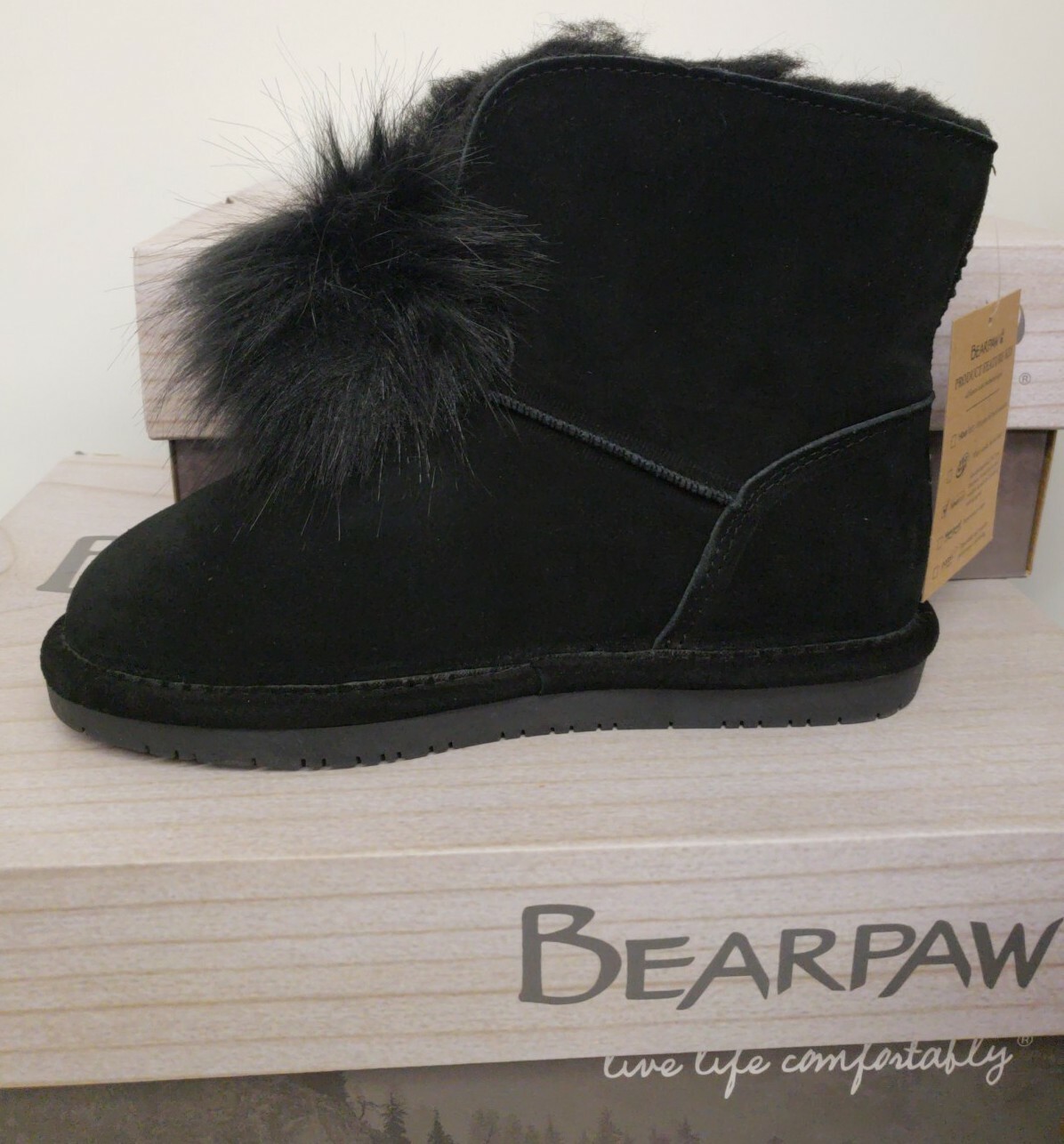 BEARPAW black boots Libby / Liv Suede Sheepskin & wool PomPom Choose your Size