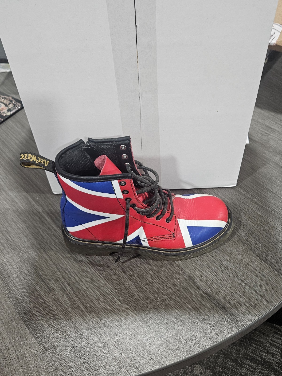 Dr. Martens Delaney Union Jack Boots Womens/Girls UK 2 US 3 EU 34 Air Wair