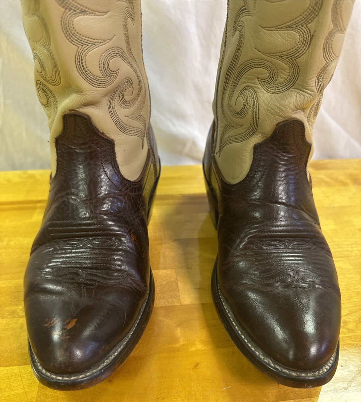 Durango Boots Woman Size 6 1/2 M Leather Upper Western Brown/Beige 17792W in GC
