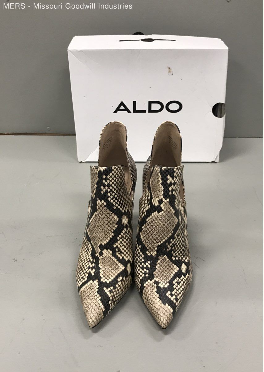 Aldo Amilmathien Snakeskin Print Pointed Toe Ankle Bootie Shootie Heels Size 9