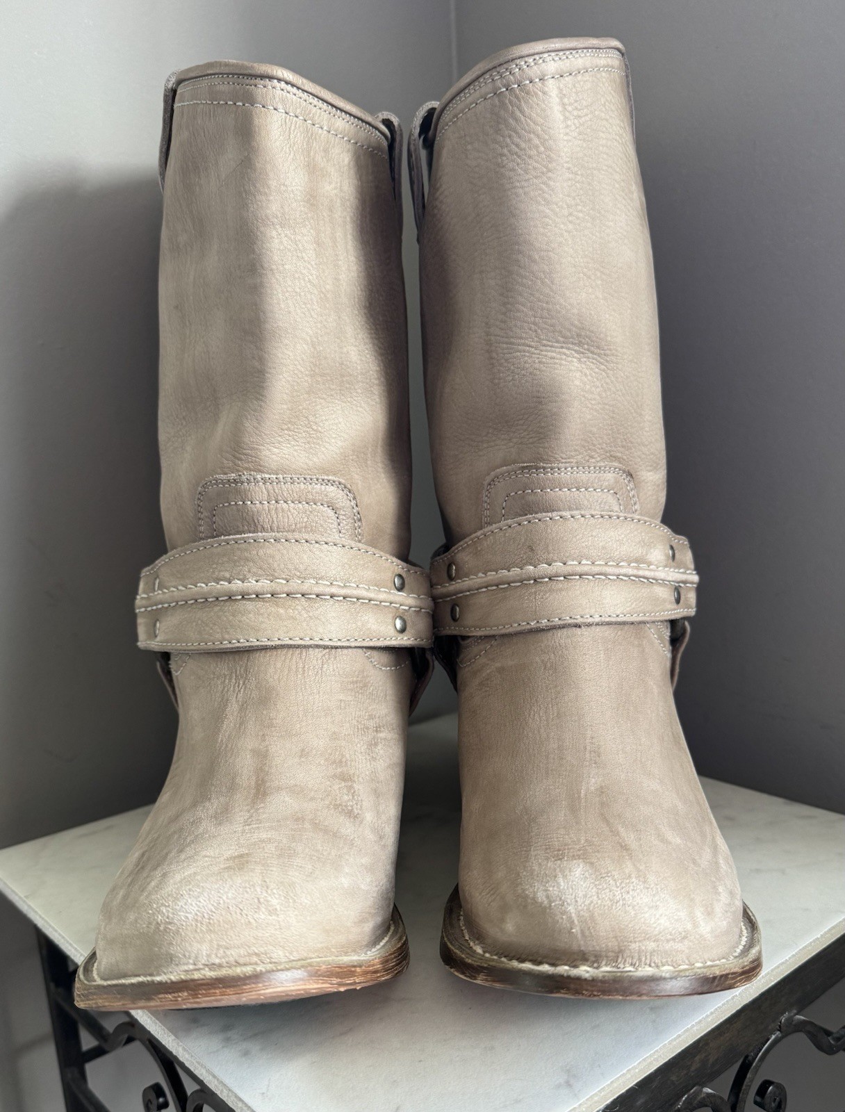 Frye Carmen Harness Short Leather Boots 77376 Womens SAND Biker MOTO 11B 🔥🔥