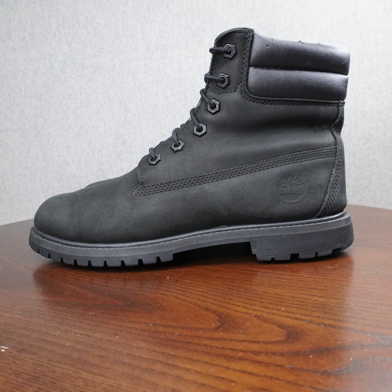 Timberland 6″ Combat Boot Women’s Size 8.5 Black Nubuck Waterproof Ankle Lace Up