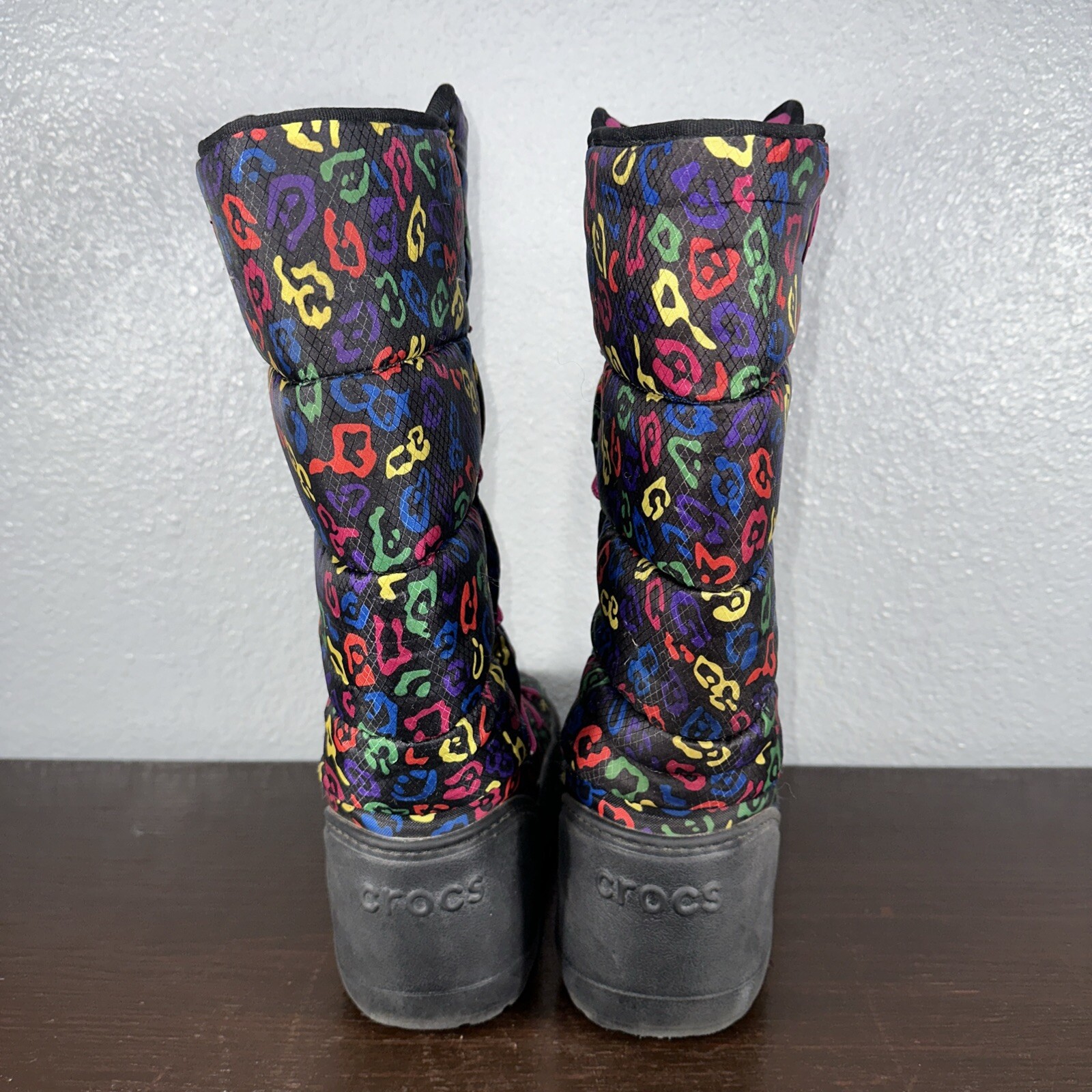 RARE Crocs Kosmo Tall Mid Calf Leopard Multicolored Y2K Pink Winter Snow Boots 8