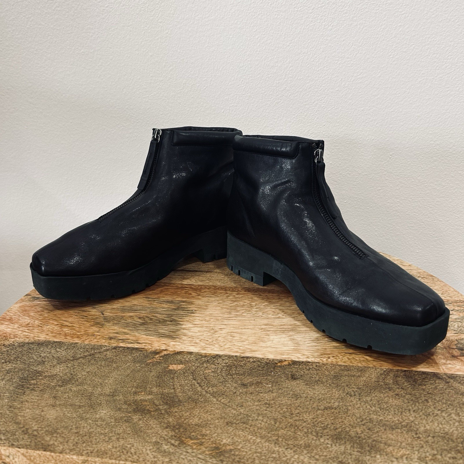 Coclico Chickadee Black Leather Shearling lined ankle boots Women’s 41 / 10-10.5