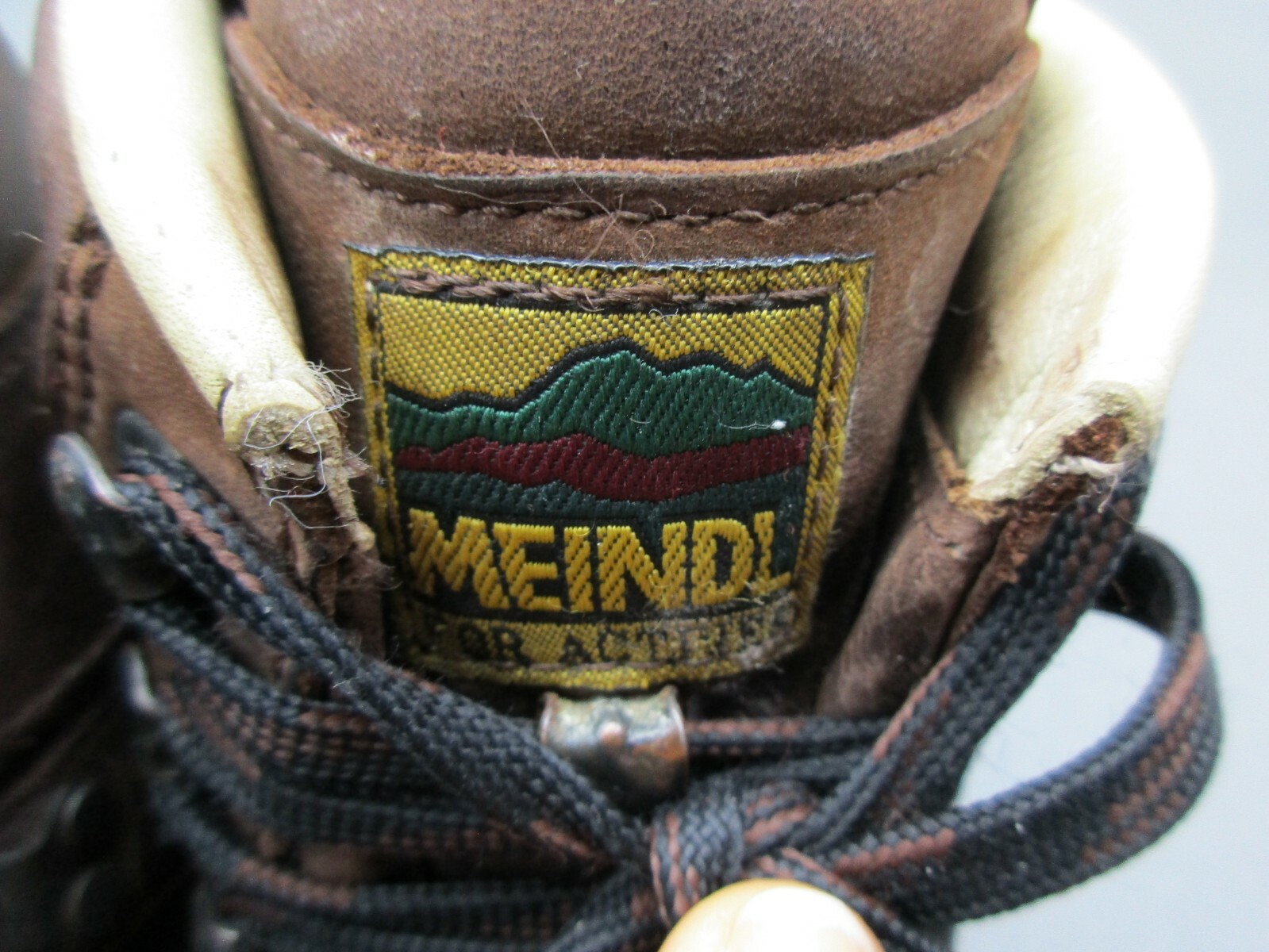 Meindl Size 7 Women’s Brown Lace Leather Vibram14597 Hiking/Fishing/Work Boots1B