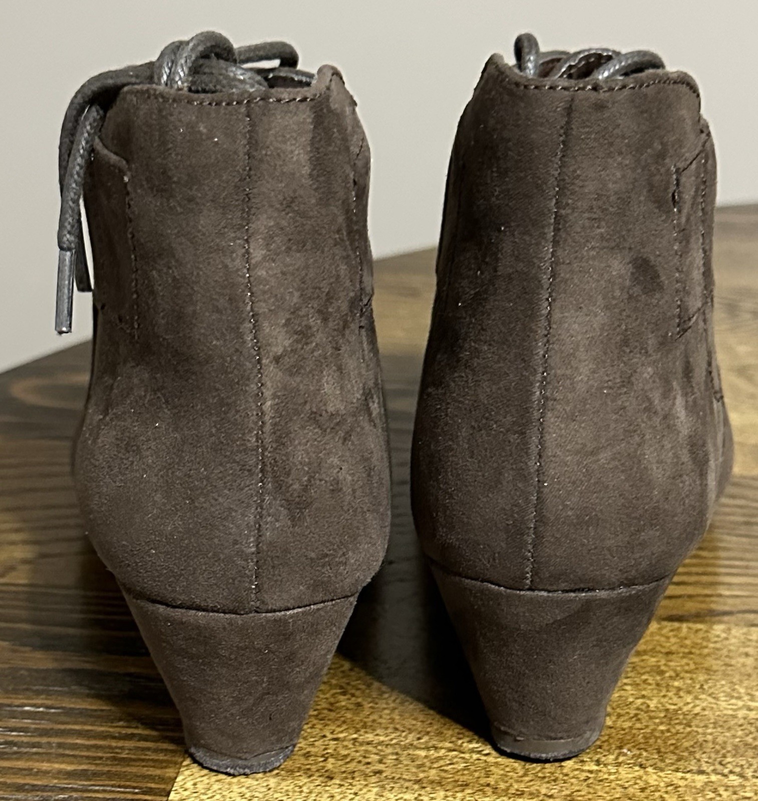 Marbella Boots Synthetic Suede Padded Insole. New Without Box. Size 6