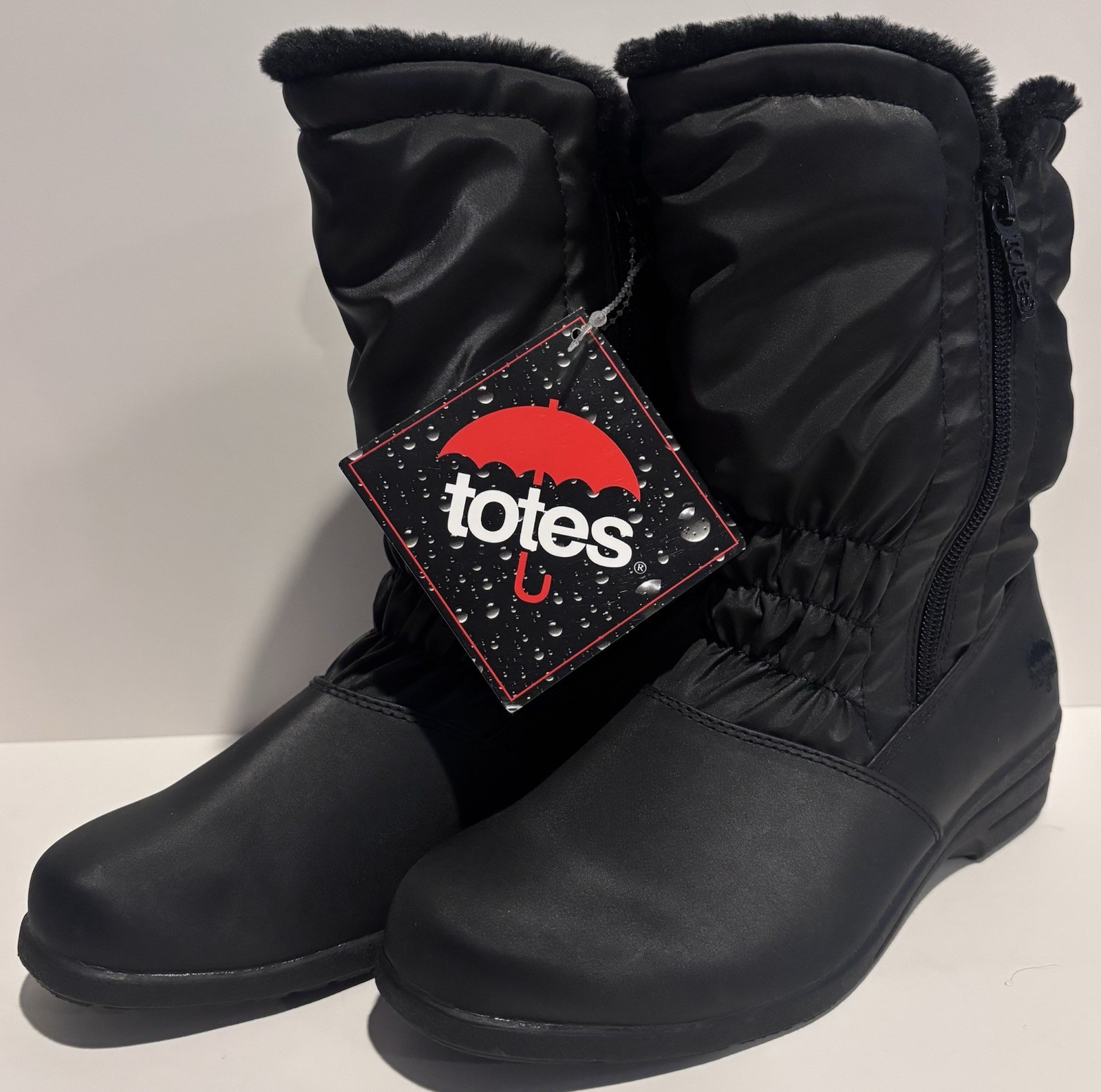 Totes Joanne Black Quilted Snow Boots Waterproof Faux Fur Trim Women’s Size 7M