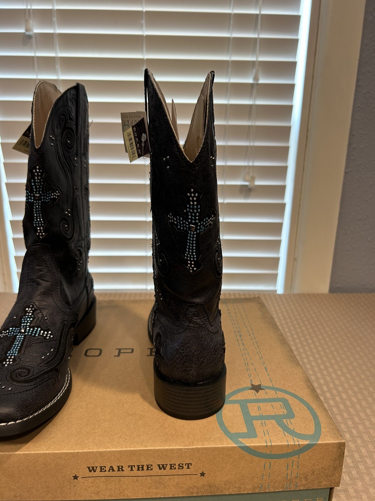 Roper Boots Ladies Black Faux Leather Blue Crystal Cross Faith Cowgirl NIB