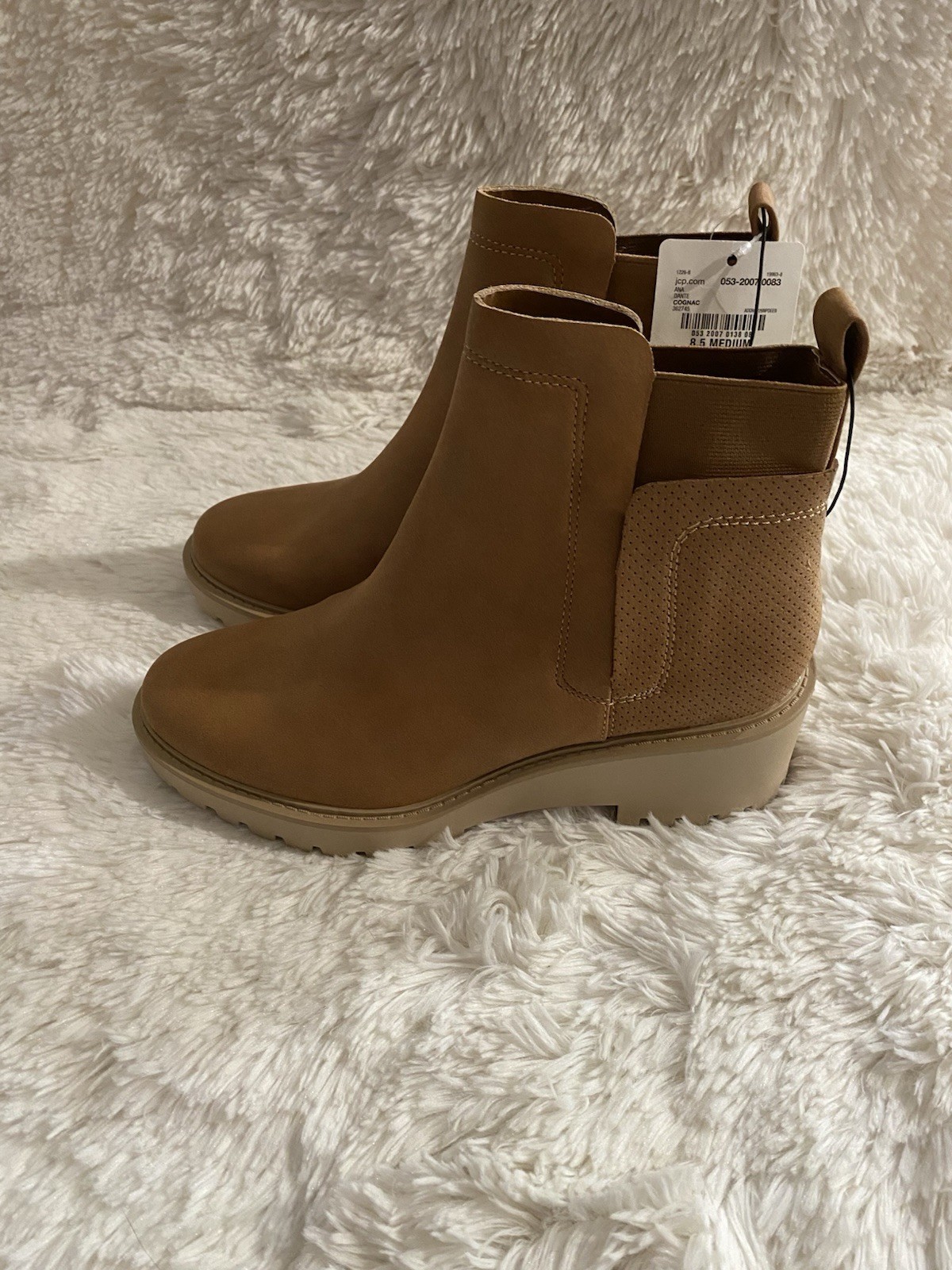 a.n.a Women’s Memory Foam Dante Cognac Tan Ankle Boots Size 8.5 Brand New