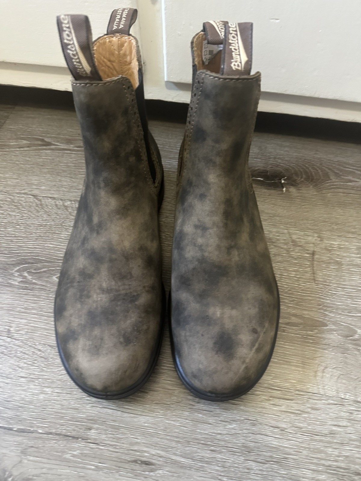 Blundstone Women’s Rustic Brown 1351 Leather Chelsea Boots Size 11
