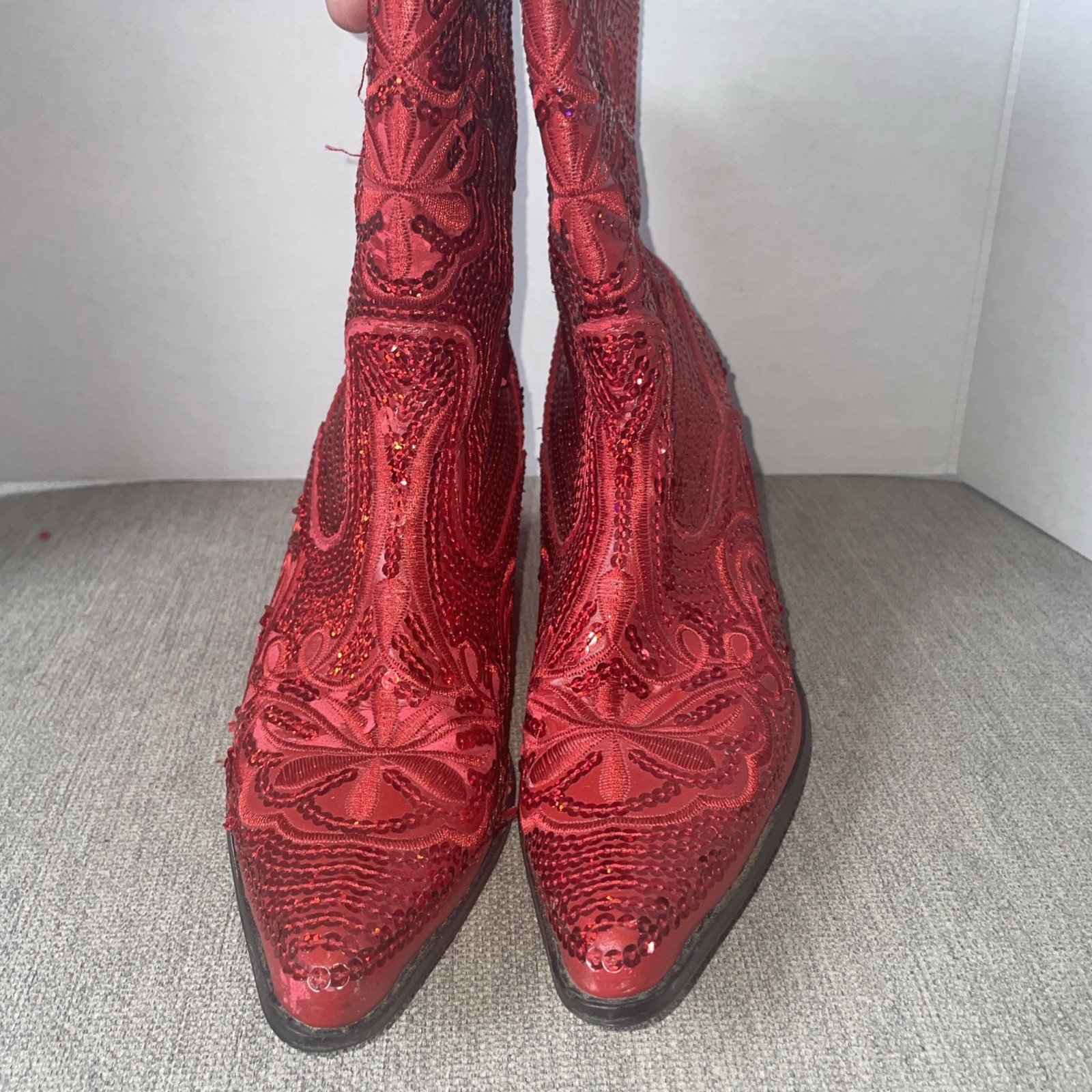 Helen’s Heart Cherry Red Sequined Boots Size 7 Line Dancing boots.