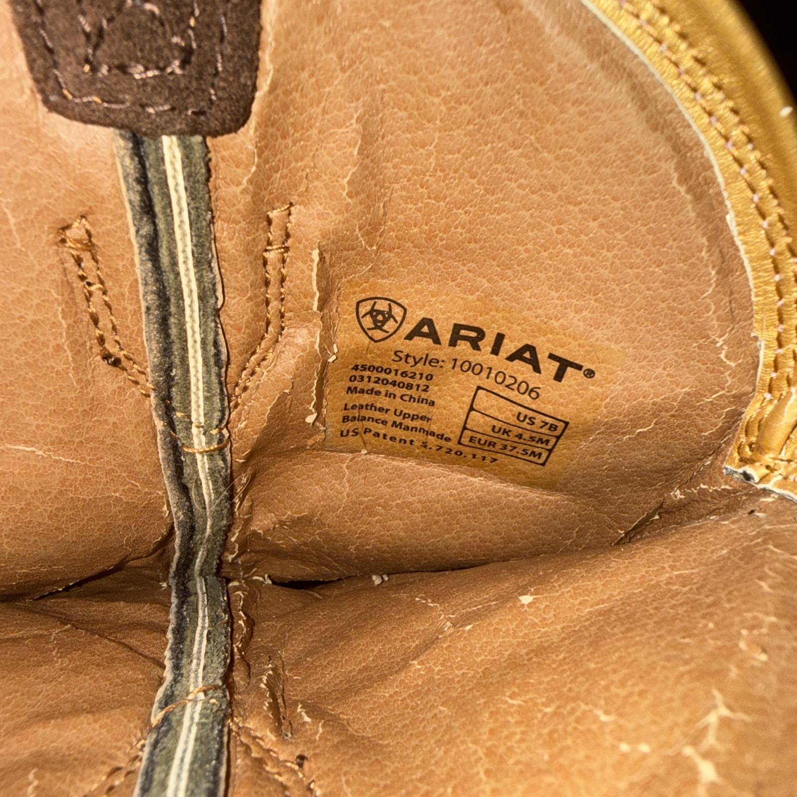 Ariat Western Cowboy Boots Women’s Round Toe Riding Boots Size 8B 