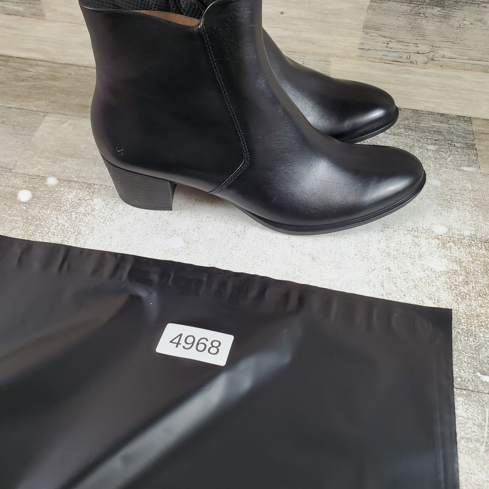Ecco Shape 35 Womens Bootie Sz 10-10.5 Black Side Zip Block Heel Ankle Boots