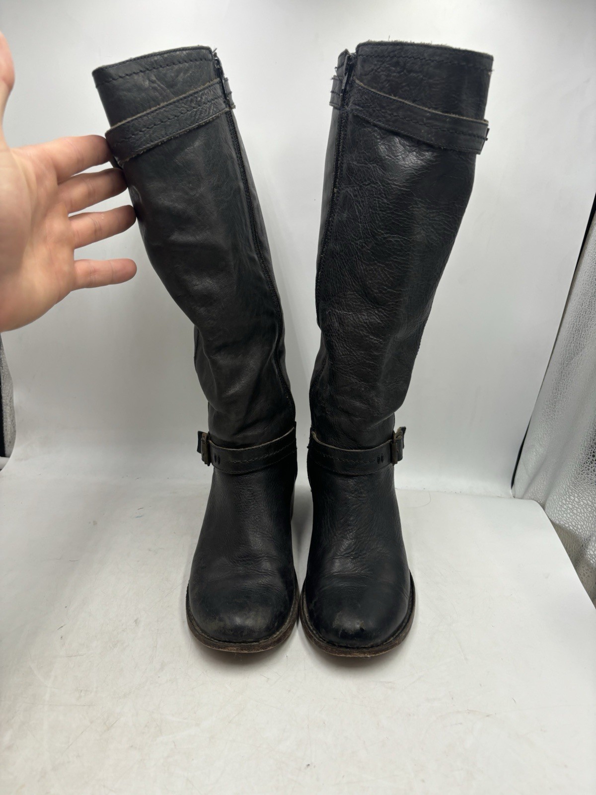 Frye Carmen Saddle Tall Blk Leather Knee High Riding Belted Boots Women’s 8.5 B