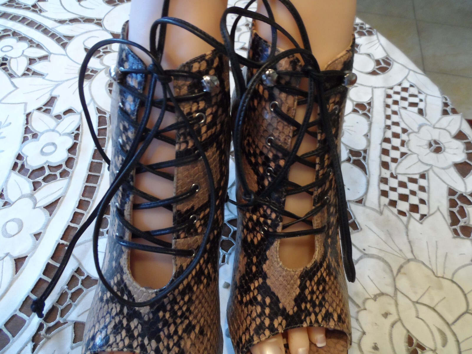 Miu Miu Brown/Beige Python Embosed Leather Lace Up Ankle Boots Size 39M