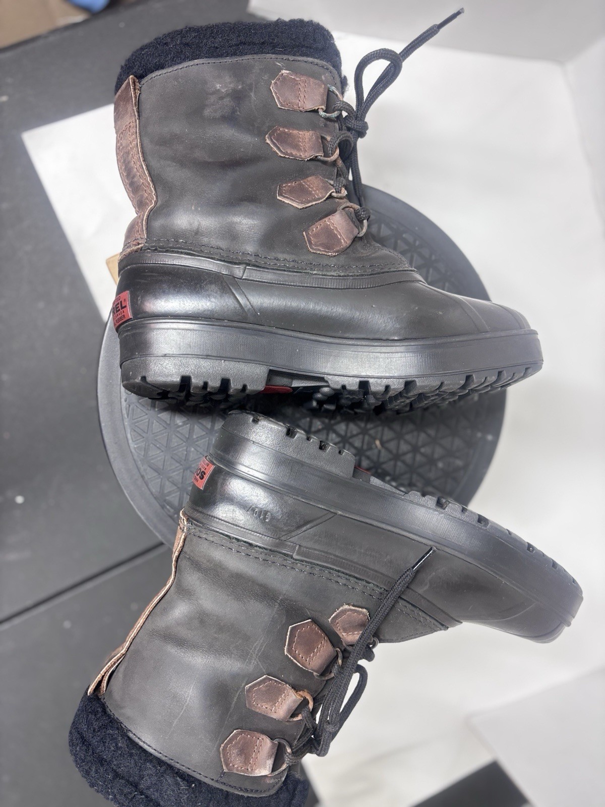 Sorel Alpine Vtg Waterproof Black Snow Boots Women’s Activewear Outdoors Size 7