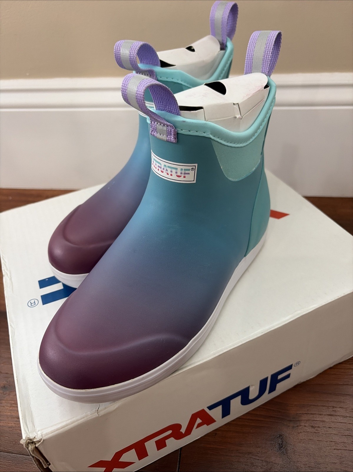 XTRATUF Women’s Ankle Deck Boots Blue Aurora Explorer Grade Size 6-Waterproof
