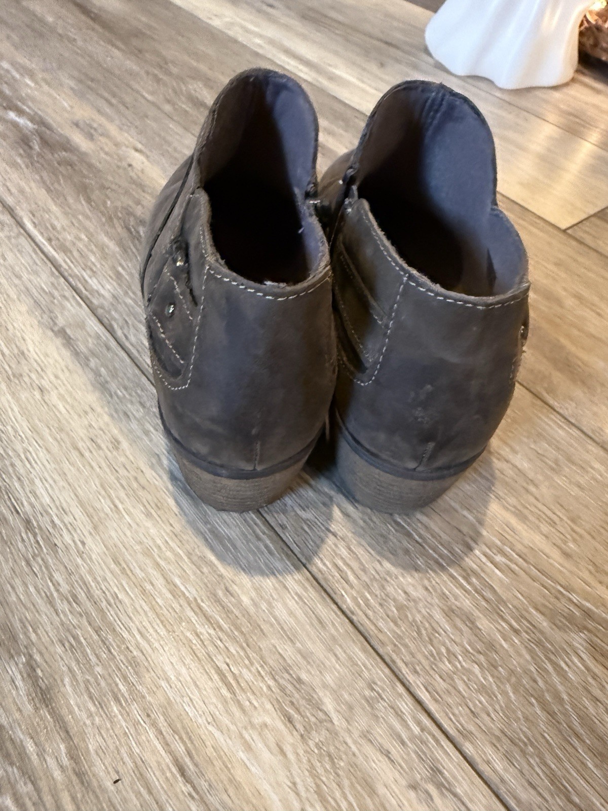 Clarks Collection Women’s Size 7 M Charlten Grace Booties Brown Leather Side Zip