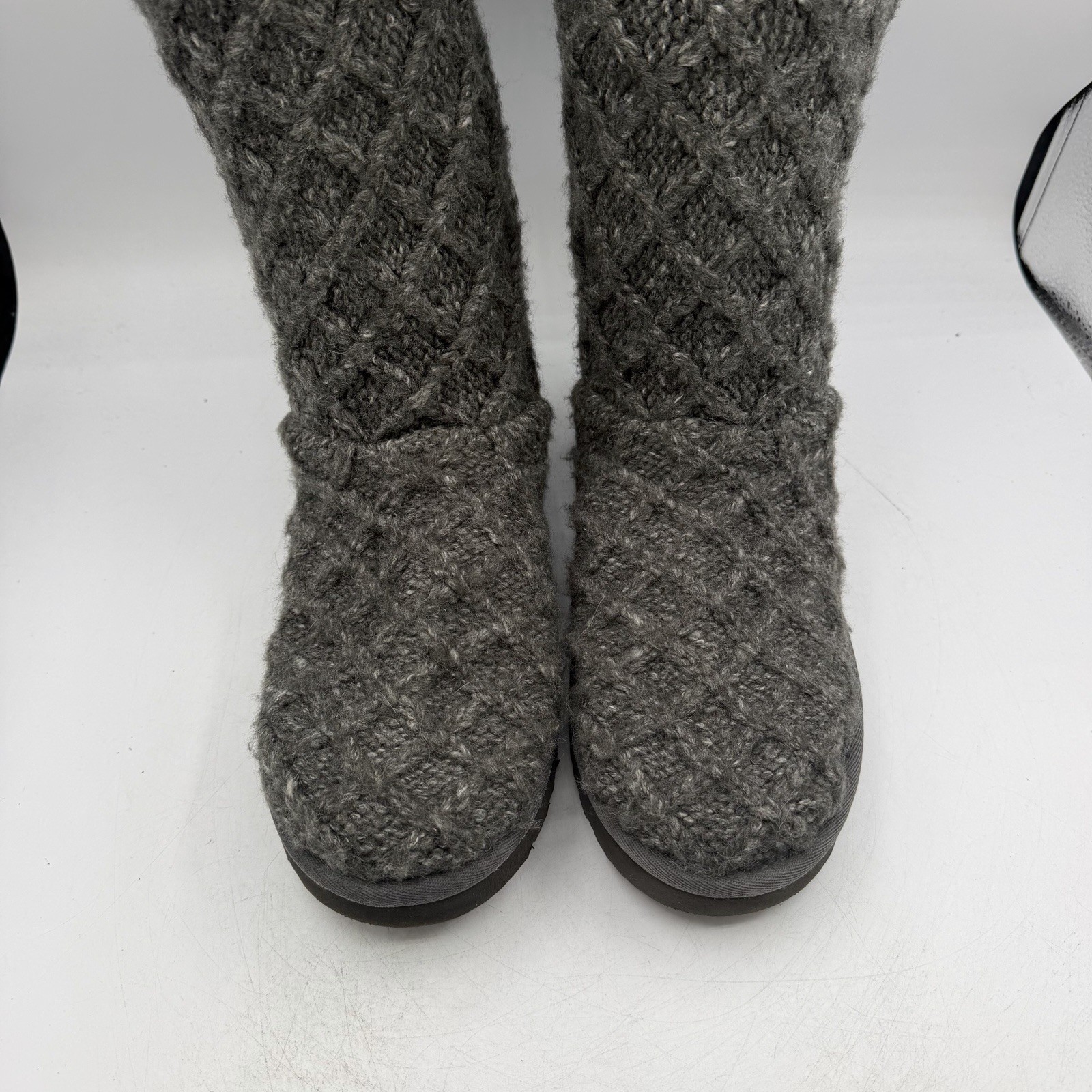 UGG Isla Knit Boots Womens Size 9 Grey Cable Knit Button Fold Over 1016557