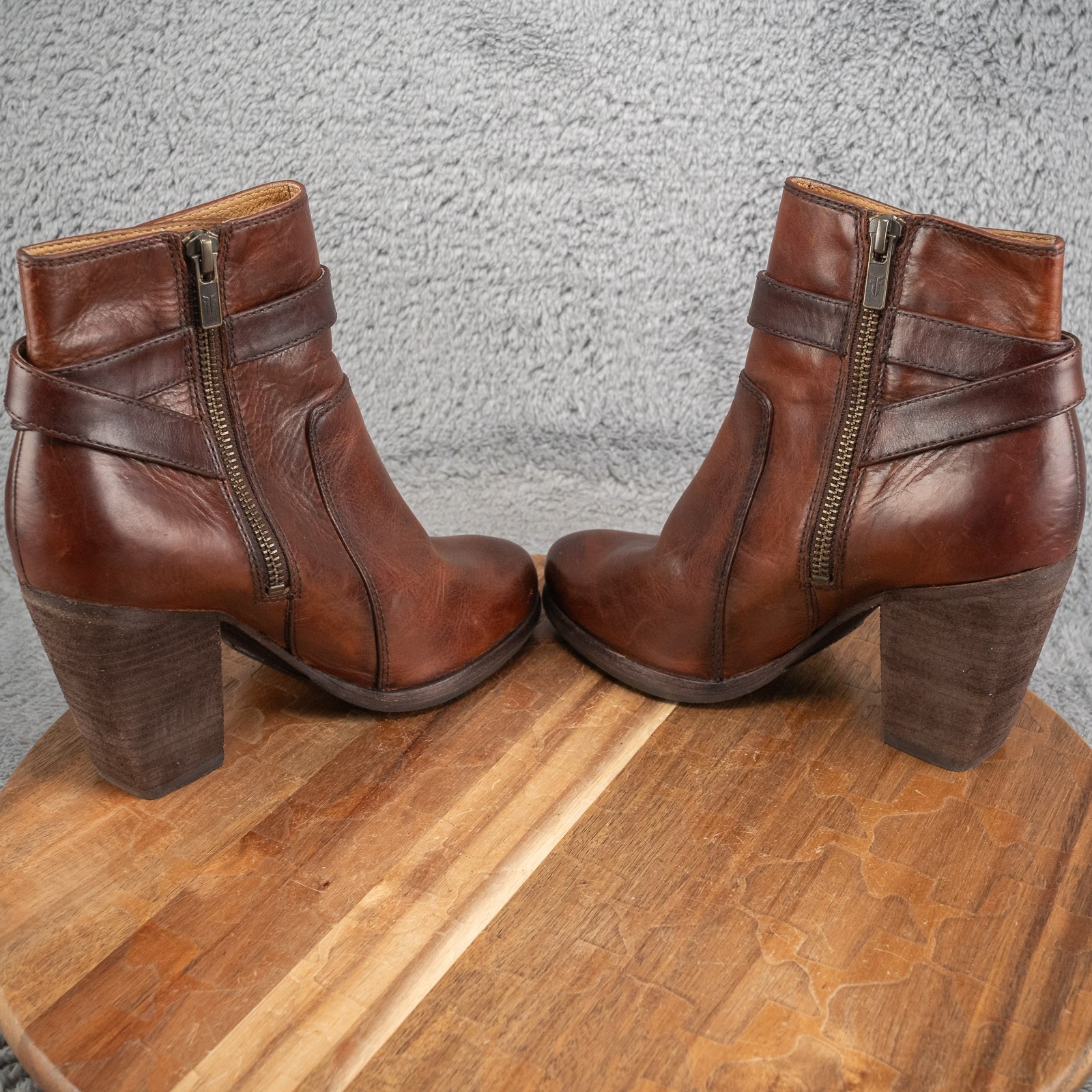 FRYE Patty Riding Bootie Leather Belted Buckle Women’s Size 6M Redwood Brown