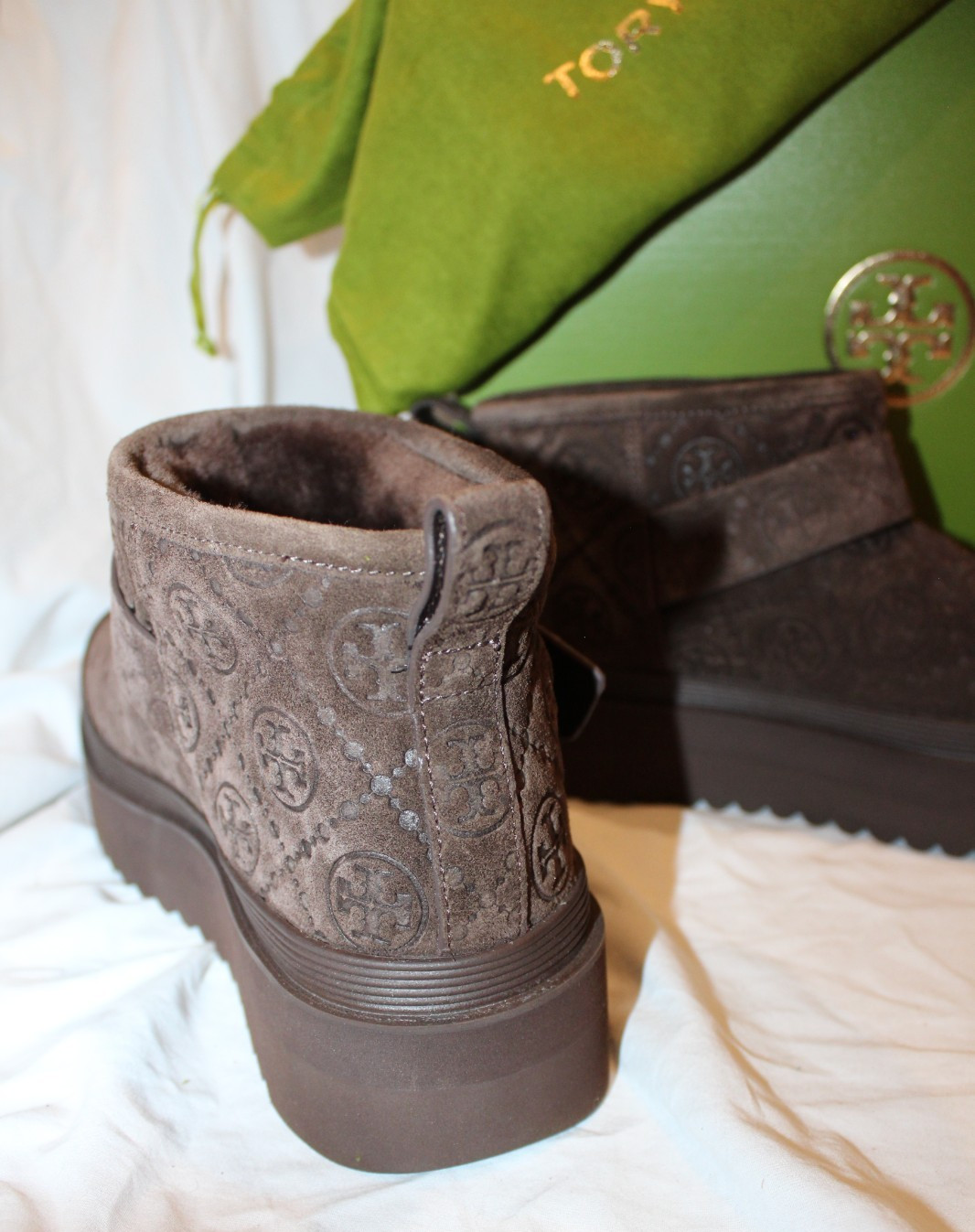 Tory Burch Women’s Mellow Shearling Platform Boots NEW w/dustbag BROWN 8 $425