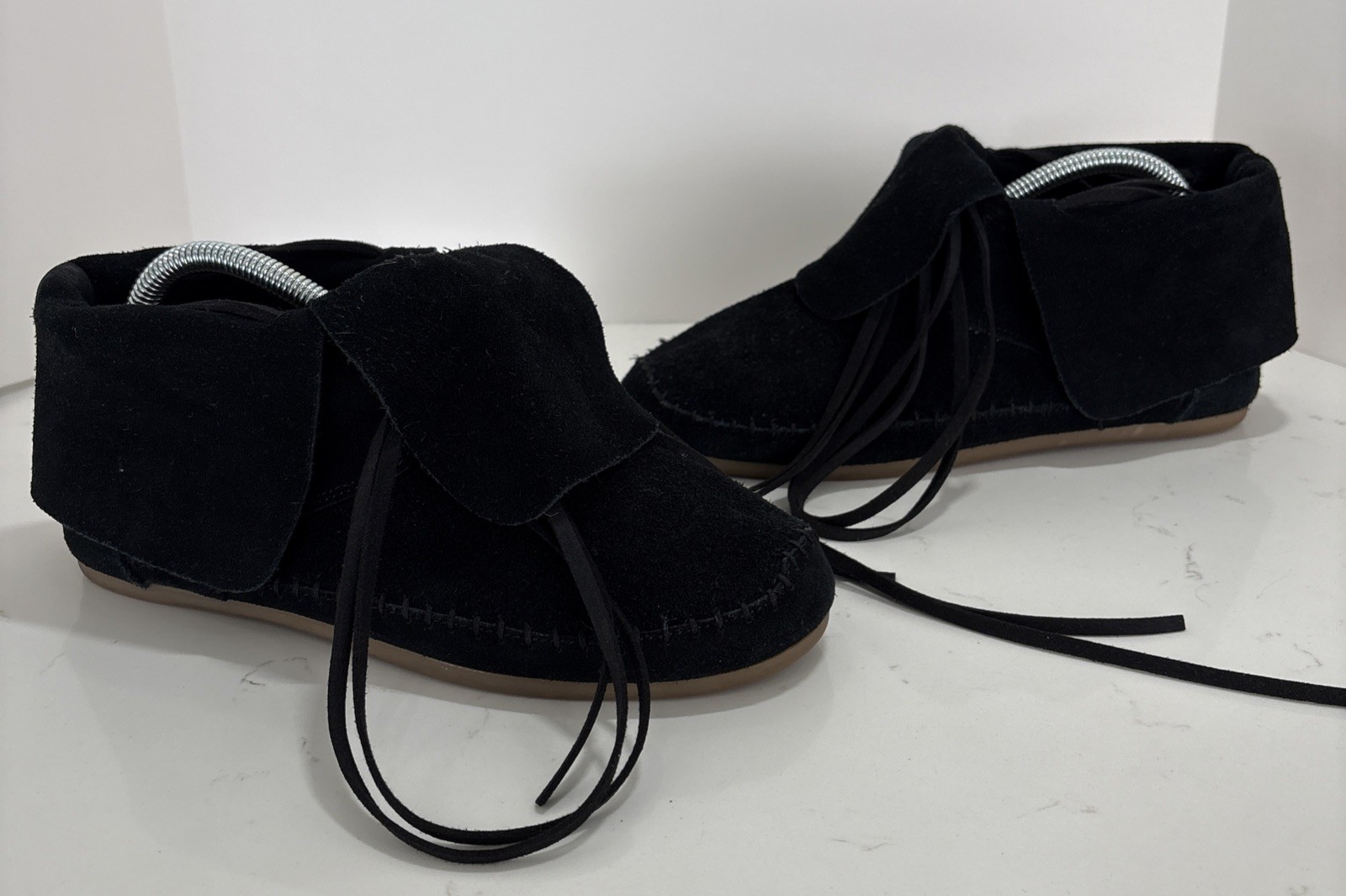 Tom Size US 9 Zahara Suede Lace Up Fold Over Womens Ankle Moccasins Boots Black