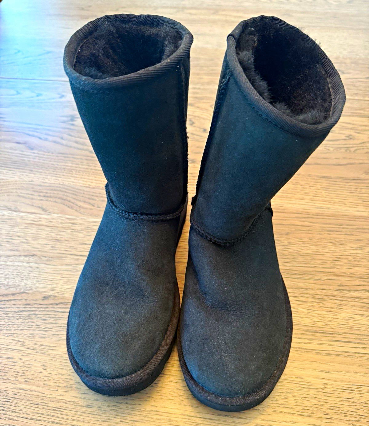 UGG Women’s Black Suede Mid-Calf Pull-On Faux Fur Lined Boots Round Toe Sz 6